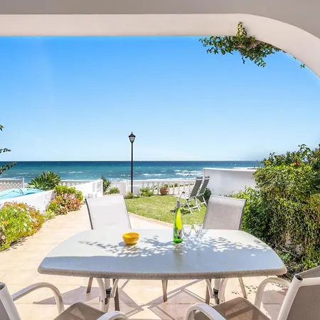 Apartment Beachfront Bliss Seaside Retreat