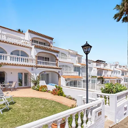 Beachfront Bliss Seaside Retreat